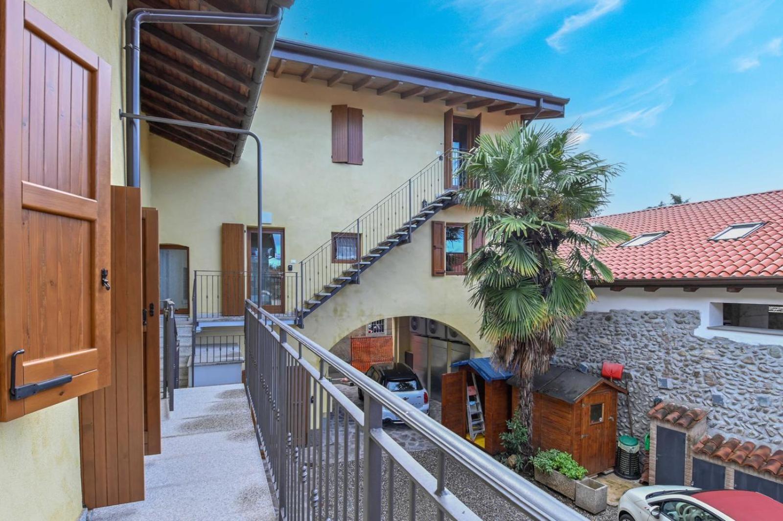 La Corte Di Scanzo Scanzorosciate Exterior photo